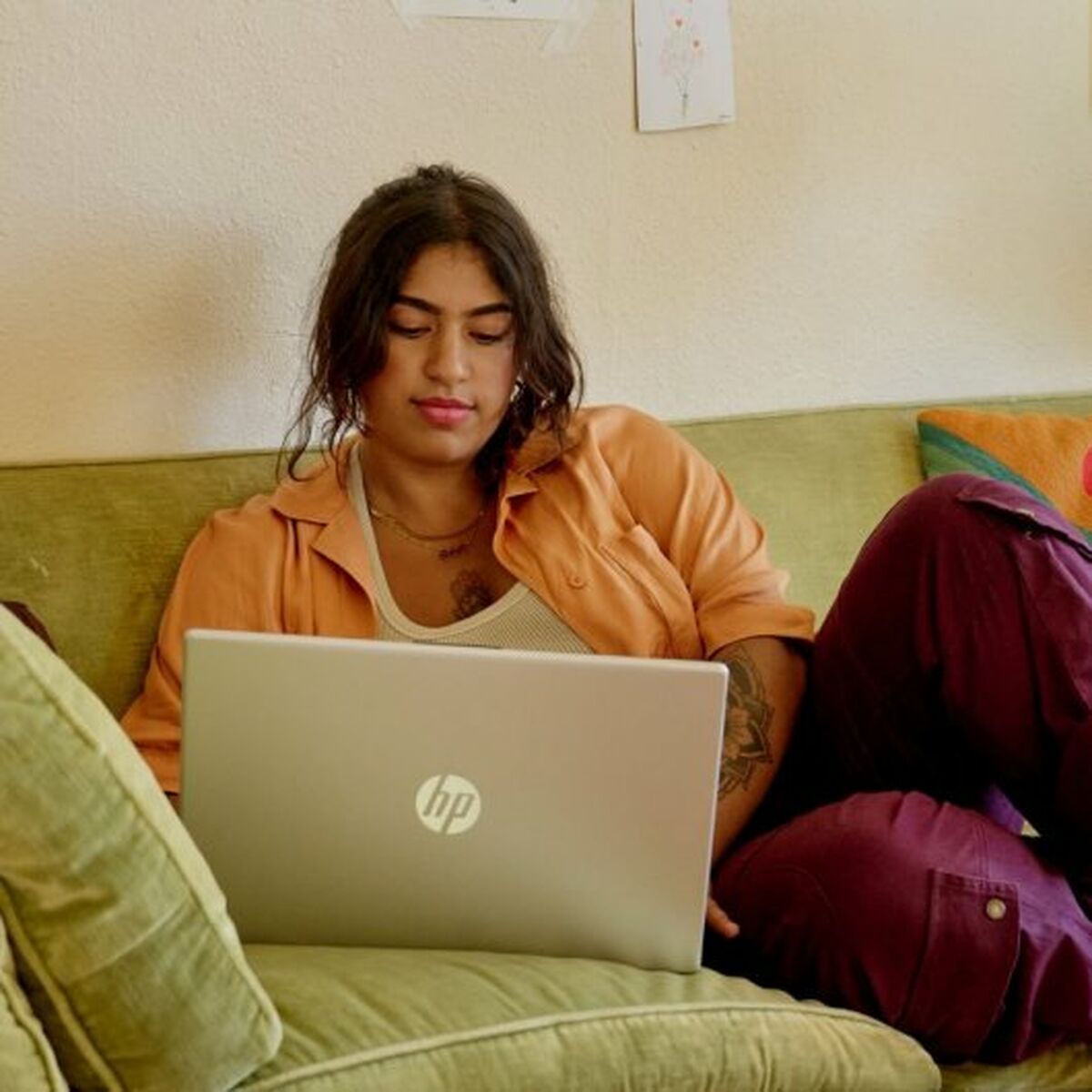 V4HF7E9DC4D8F6CA772357D0A7C54FD24B8R4300886P9