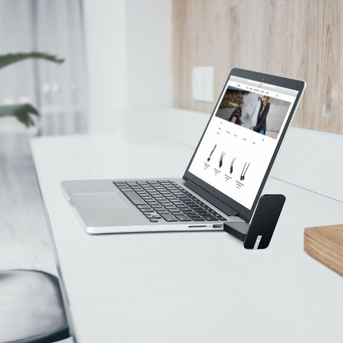 V7H0266F6942BC6F7EA7372A0A8F1C498B7R7394501P3