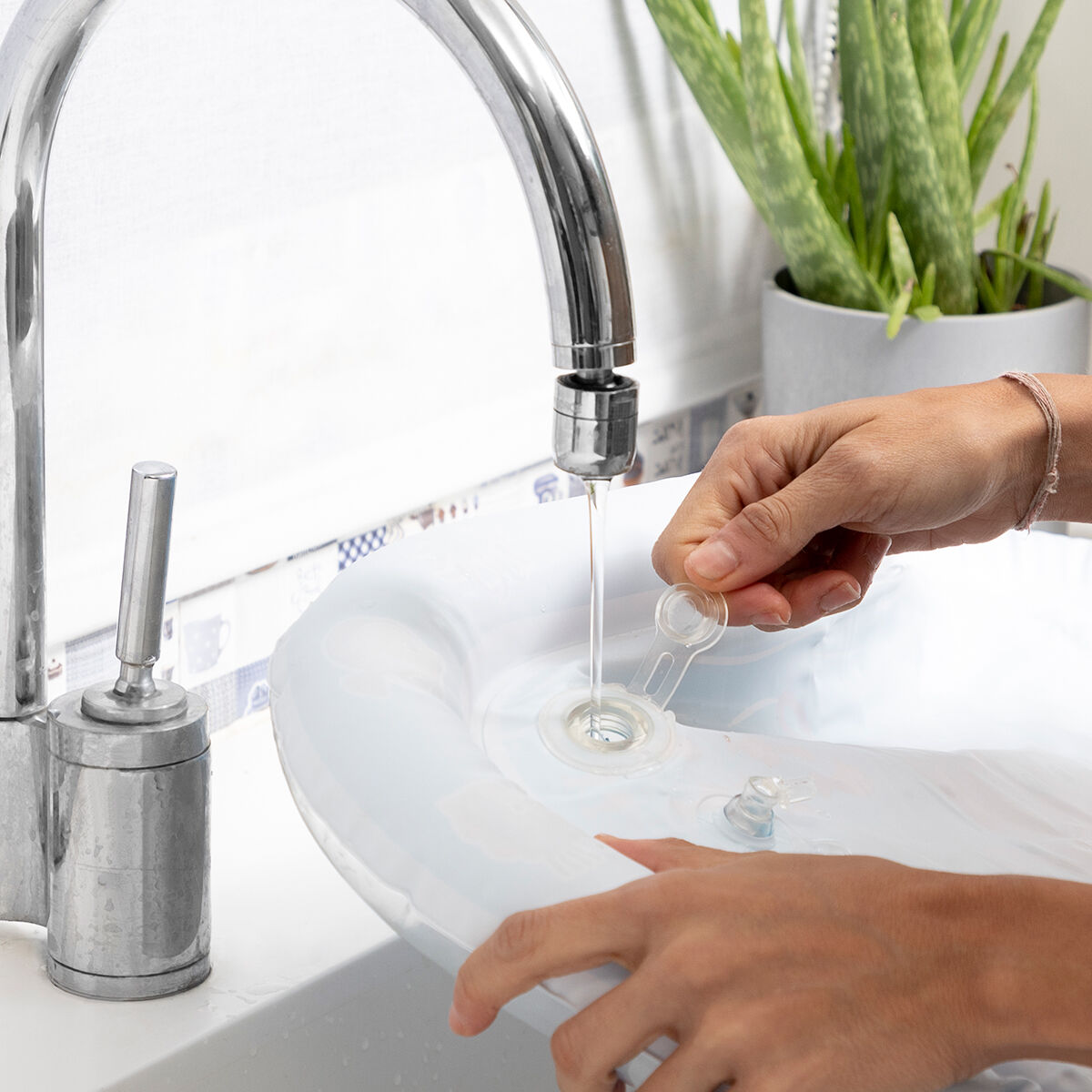 V8HA050BFBBAAB314C96F42D77CED33A50CR5272273P5