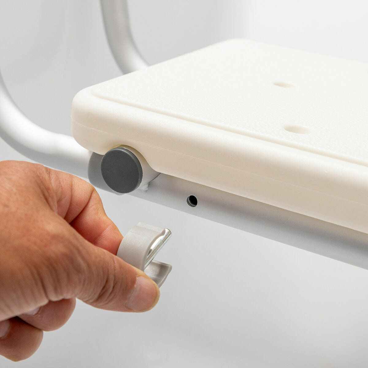 V8HFA24987E355CAED4D738C8D067196151R5235870P9