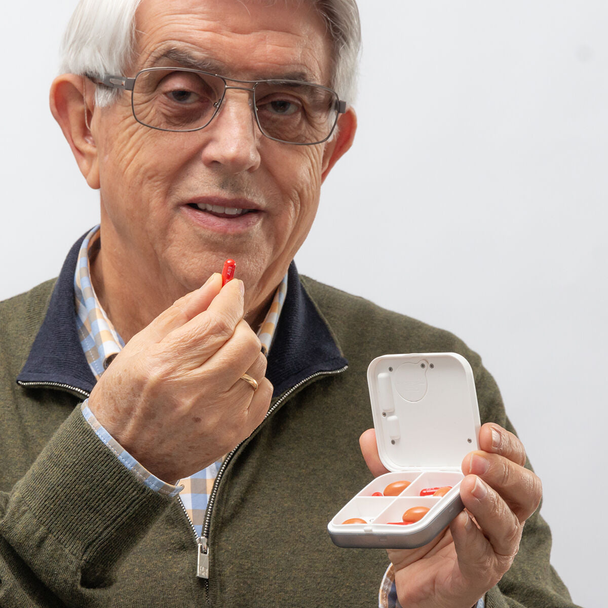 V11HEBCFE14B346423B0A92E91B9D6F8D75AR5275983P4